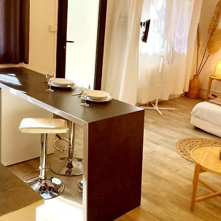 Superbe Boheme Dans Les Vignes Apartment Nimes