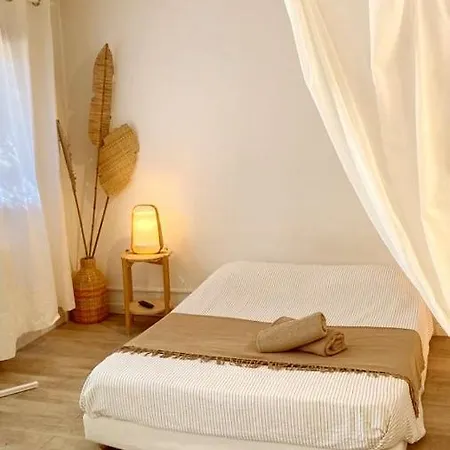 Superbe Boheme Dans Les Vignes Nîmes