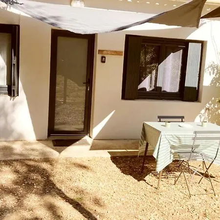 Superbe Boheme Dans Les Vignes * Nîmes